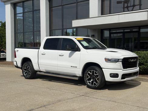 Used 2025 RAM 1500 Laramie w/ Sport Appearance Package AWD/4WD image 2
