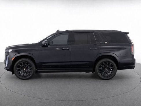 Used 2022 Cadillac Escalade Sport Platinum w/ Heavy-Duty Trailer Package AWD/4WD image 7