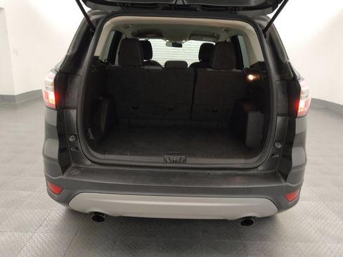 Used 2018 Ford Escape SE FWD image 29