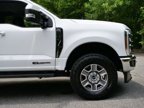 Used 2023 Ford F350 Lariat w/ Tow Technology Package AWD/4WD image 41