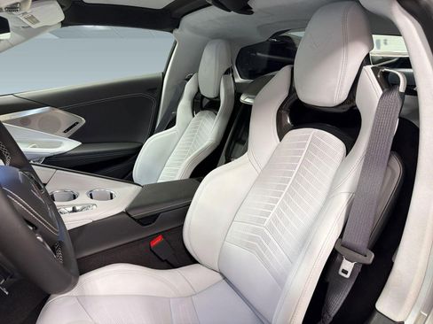 Used 2026 Chevrolet Corvette Stingray Premium Cpe w/ Z51 Performance Package image 22