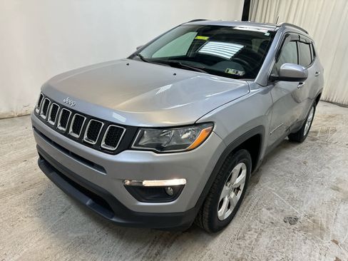 Used 2021 Jeep Compass Latitude w/ Convenience Group image 9