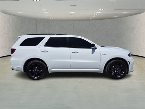 Used 2025 Dodge Durango R/T image 2