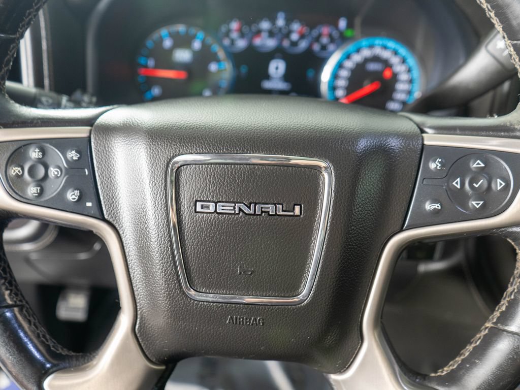 Used 2018 GMC Sierra 2500 Denali w/ Duramax Plus Package AWD/4WD image 15