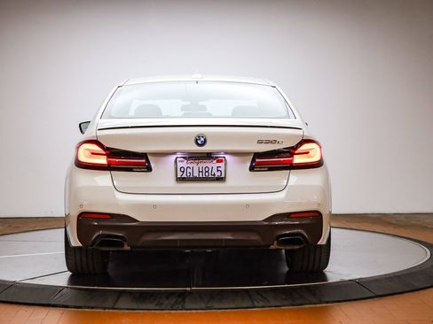 Certified 2023 BMW 530e w/ M Sport Package image 8