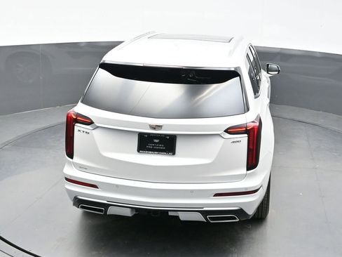 Certified 2025 Cadillac XT6 Premium Luxury w/ Platinum Package AWD/4WD image 36