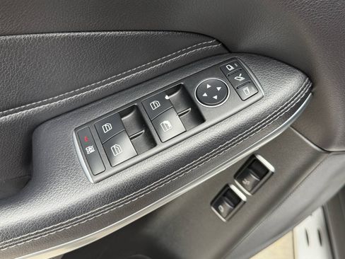 Used 2017 Mercedes-Benz GLS 550 4MATIC image 17
