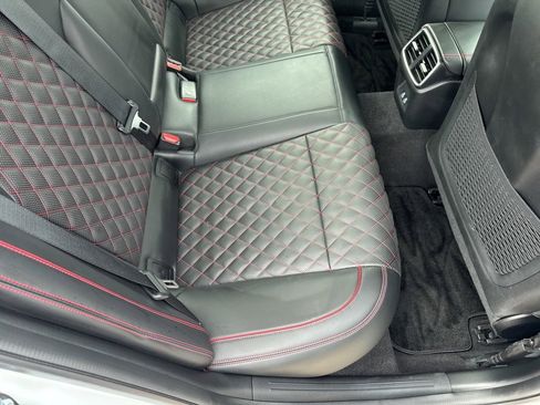 Used 2025 Genesis G70 3.3T Advanced w/ Sport Prestige Package image 17