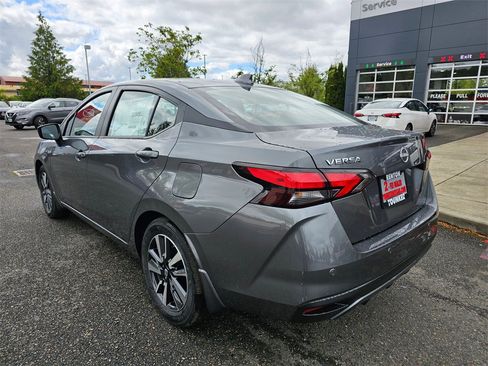 New 2025 Nissan Versa SV w/ Trunk Package image 4