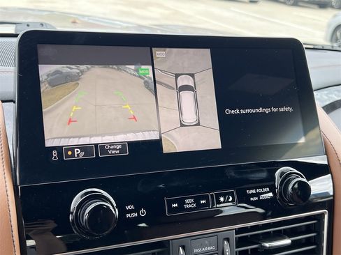 Used 2022 INFINITI QX80 Sensory w/ Cargo Package image 16