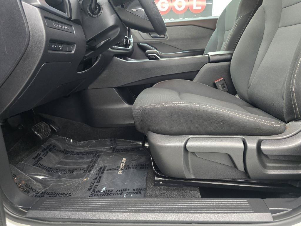 Used 2023 Nissan Rogue S FWD image 10