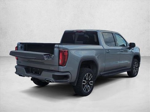Used 2024 GMC Sierra 1500 AT4 w/ Technology Package AWD/4WD image 8