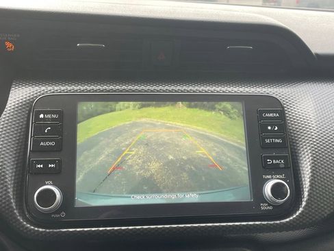 Used 2024 Nissan Kicks SV FWD image 34
