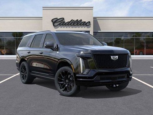 New 2026 Cadillac Escalade Sport w/ LPO, ONYX Package AWD/4WD image 7