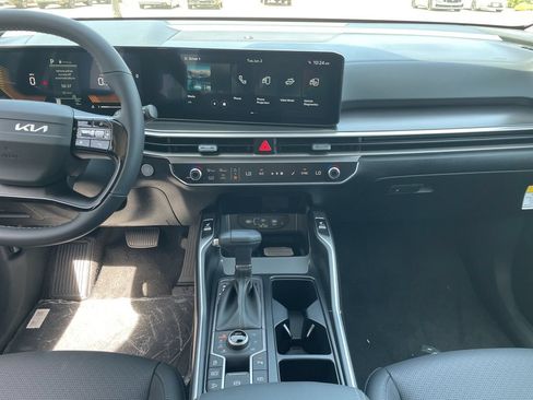 New 2026 Kia Sorento S AWD/4WD image 11