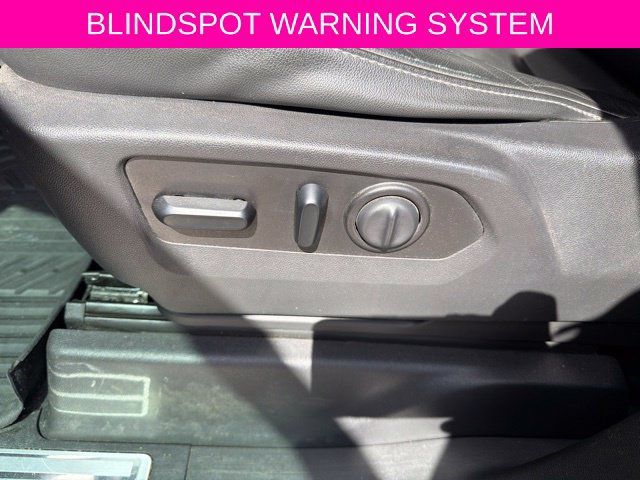 Used 2020 Chevrolet Silverado 1500 LT Trail Boss AWD/4WD image 14