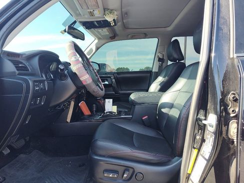 Used 2016 Toyota 4Runner Limited image 17