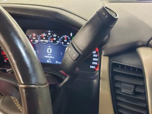 Used 2016 GMC Yukon Denali AWD/4WD image 28