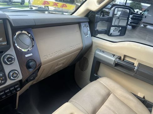 Used 2015 Ford F350 Lariat w/ Chrome Package AWD/4WD image 27