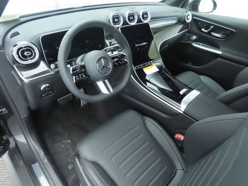 Certified 2026 Mercedes-Benz GLC 300 image 10