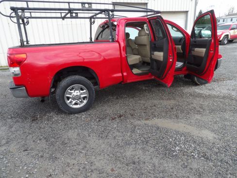 Used 2011 Toyota Tundra 4x4 Double Cab image 8