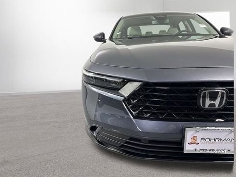 Certified 2025 Honda Accord EX-L image 30