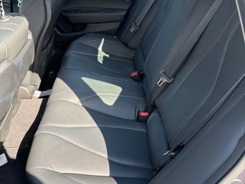 Used 2022 Acura TLX w/ Technology Package FWD image 4