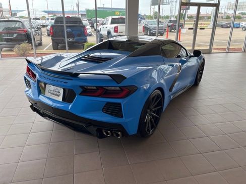Used 2020 Chevrolet Corvette Stingray Preferred Conv w/ 2LT Preferred Equipment Group RWD image 11