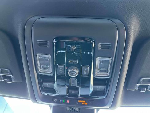 Certified 2026 GMC Yukon Denali w/ Sun & Power Step Package image 36