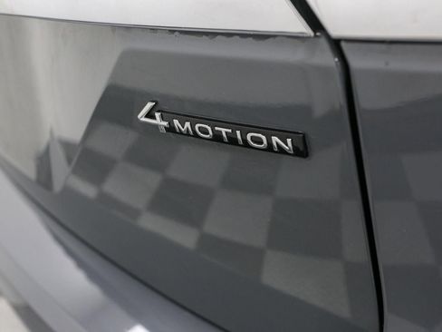 New 2026 Volkswagen Atlas SEL Premium R-Line AWD/4WD image 12