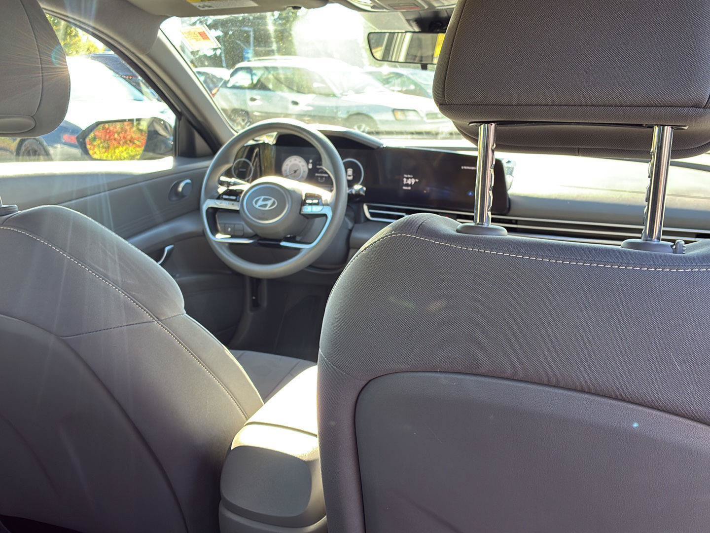 Certified 2024 Hyundai Elantra SEL FWD image 15