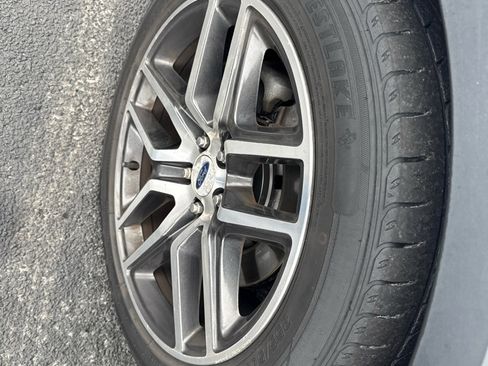 Used 2016 Ford Explorer Sport w/ Equipment Group 401A image 21