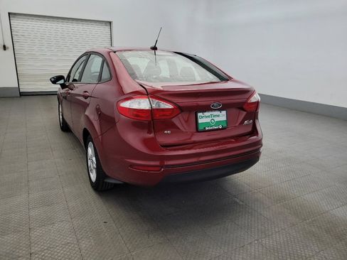 Used 2017 Ford Fiesta SE w/ Cold Weather Package FWD image 6
