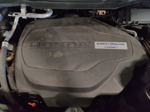 Used 2019 Honda Pilot Touring image 30