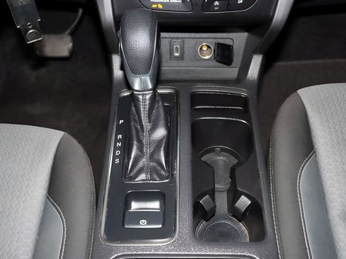 Used 2018 Ford Escape SE FWD image 39