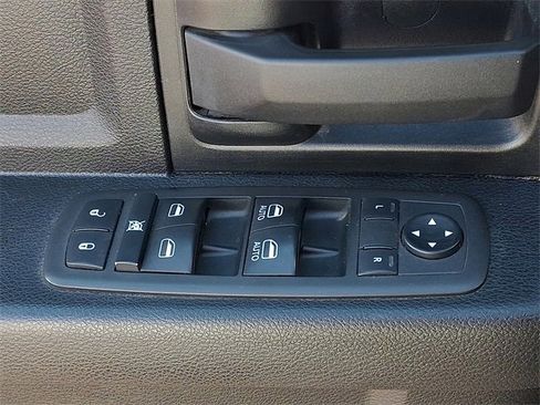 Used 2021 RAM 5500 Tradesman w/ Chrome Appearance Group image 20