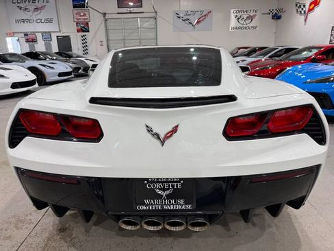 Used 2016 Chevrolet Corvette Stingray Coupe RWD image 4