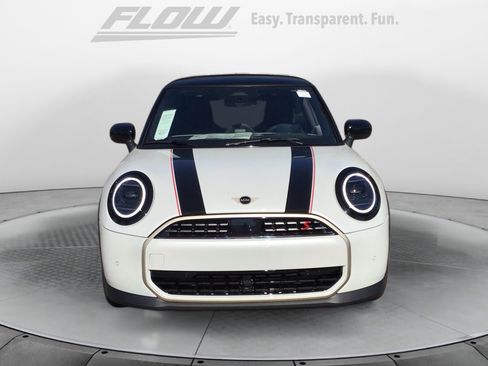 New 2026 MINI Cooper S image 2