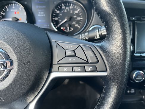 Certified 2022 Nissan Rogue Sport SV image 20