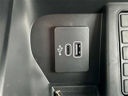 New 2025 Ford F150 XLT w/ Equipment Group 303A High image 32