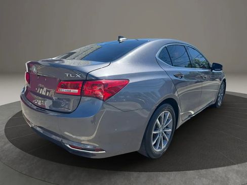 Used 2018 Acura TLX FWD image 5