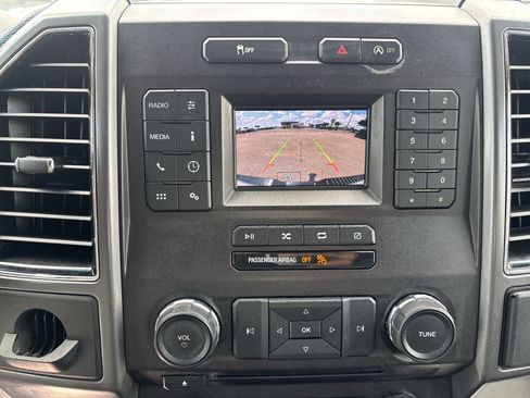 Used 2018 Ford F150 XLT w/ Equipment Group 301A Mid RWD image 35