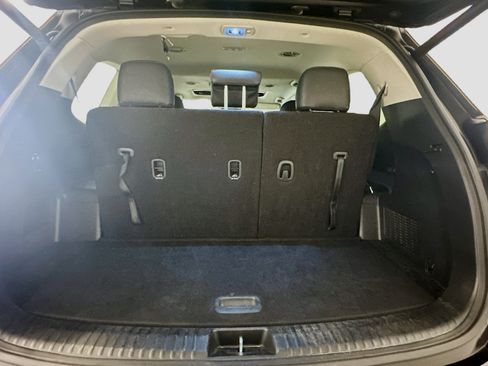 Used 2025 Kia Telluride S AWD/4WD image 32