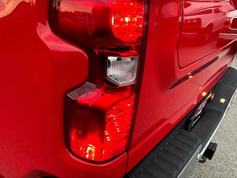 Used 2025 Chevrolet Silverado 2500 LT w/ All Star Edition AWD/4WD image 24