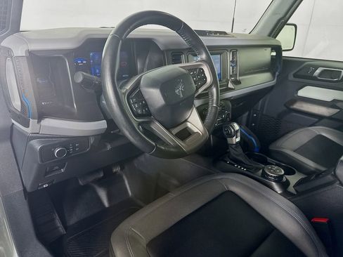 Used 2021 Ford Bronco Black Diamond image 9