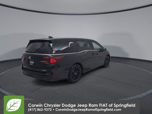 Used 2025 Honda Odyssey Sport-L image 14