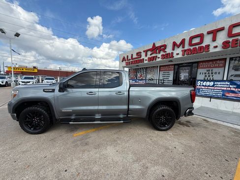 Used 2019 GMC Sierra 1500 Elevation w/ Elevation Value Package image 5