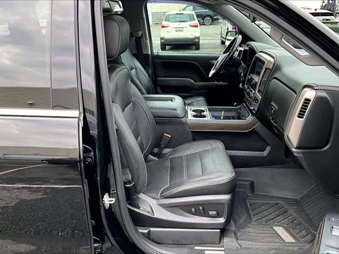Used 2018 GMC Sierra 1500 Denali w/ Denali Ultimate Package image 7