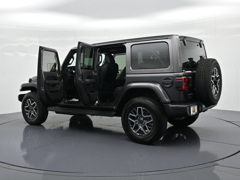 New 2026 Jeep Wrangler Unlimited Sahara AWD/4WD image 24