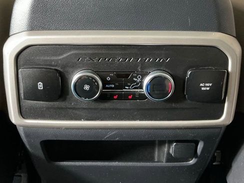 Used 2024 Ford Expedition Max Limited image 22